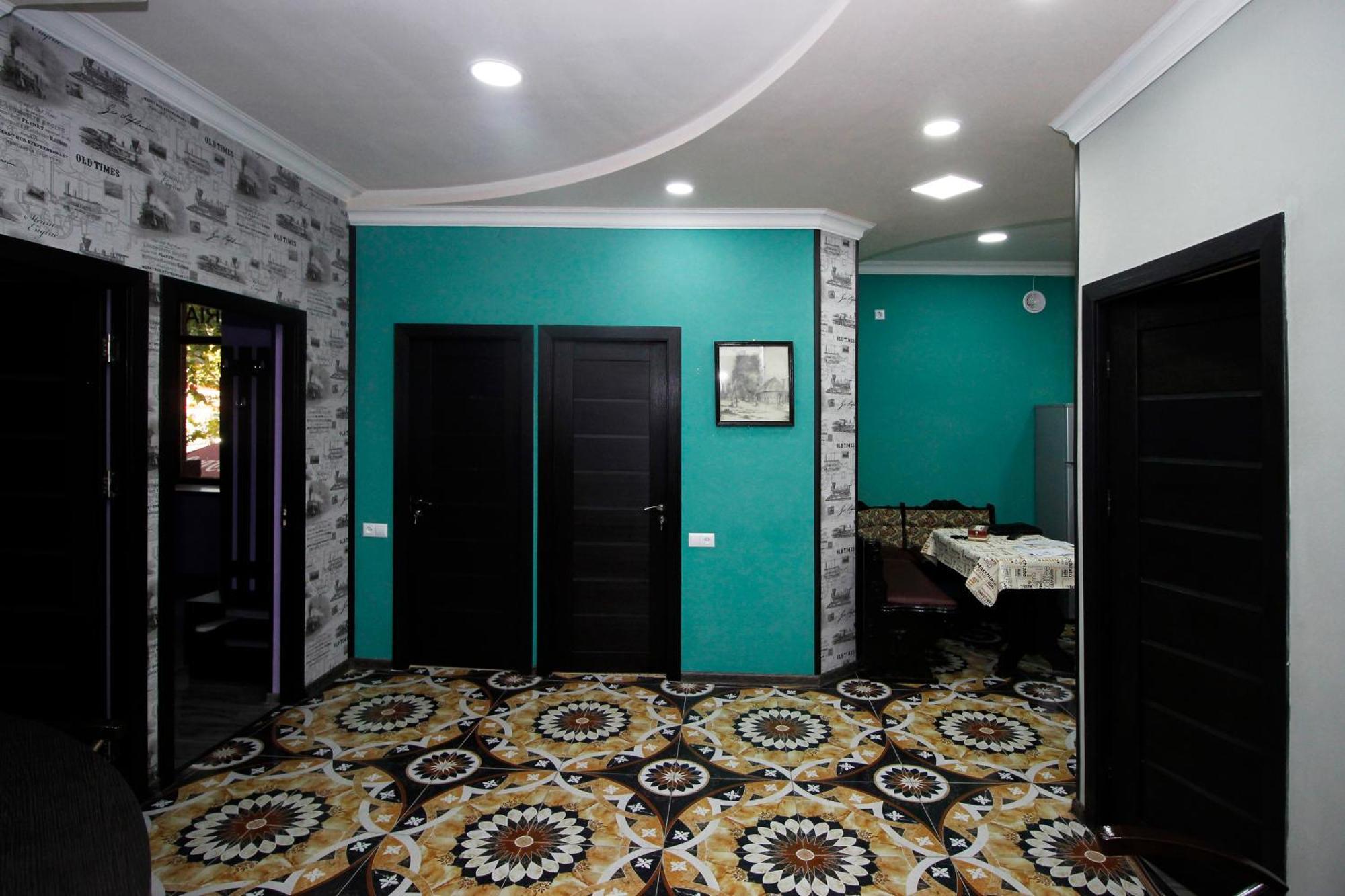 Hotel Victoria Yerevan Exterior photo