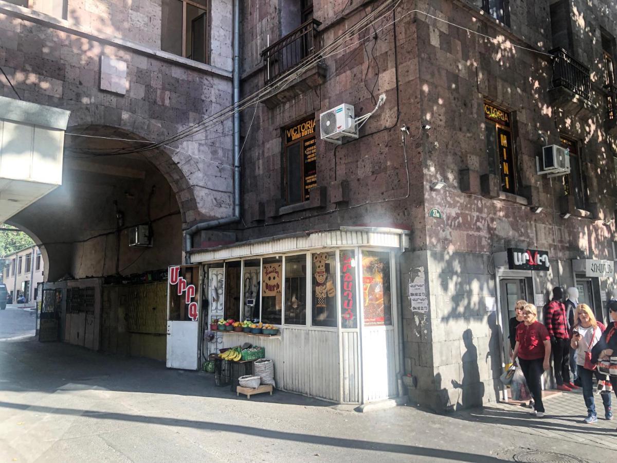 Hotel Victoria Yerevan Exterior photo